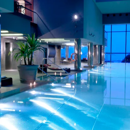 Mett Gl - A Leading Of The World