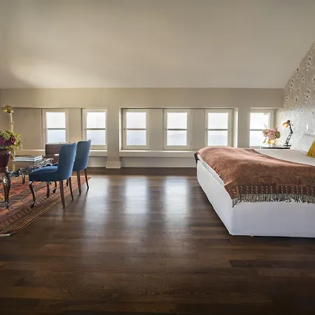 Mett Gl - A Leading Of The World 5*